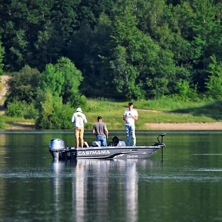 別荘 Osada Aurora Caloroczne Z Jacuzzi Z Widokiem Na Jezioro I Gory Miszkowice