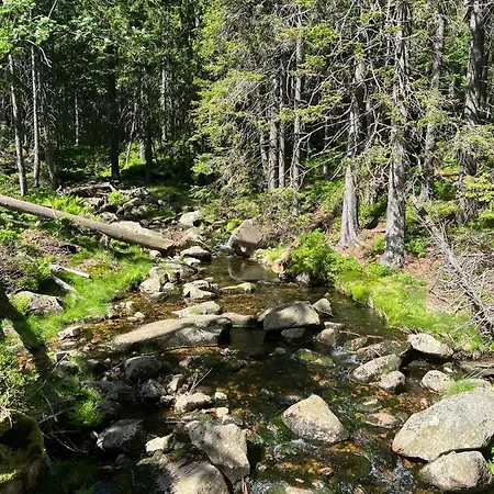 Osada Aurora Caloroczne Z Jacuzzi Z Widokiem Na Jezioro I Gory