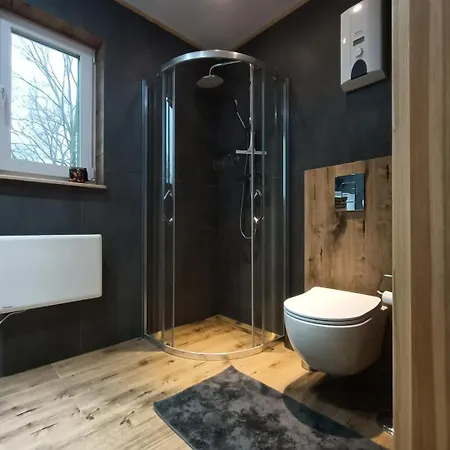 Osada Aurora Caloroczne Z Jacuzzi Z Widokiem Na Jezioro I Gory 度假居 *