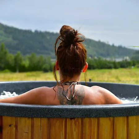 Osada Aurora Caloroczne Z Jacuzzi Z Widokiem Na Jezioro I Gory * Miszkowice