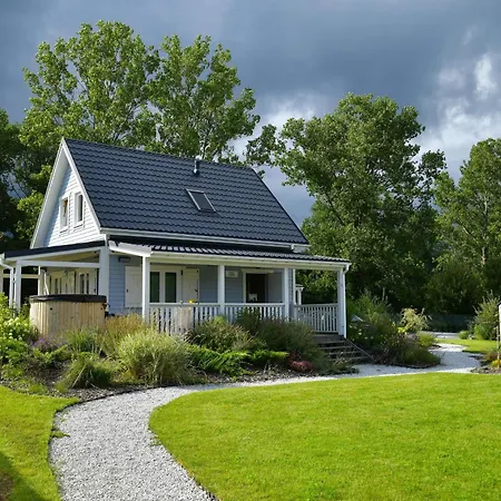 Osada Aurora Caloroczne Z Jacuzzi Z Widokiem Na Jezioro I Gory