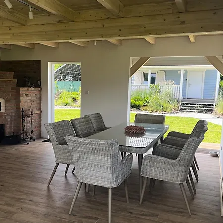 Osada Aurora Caloroczne Z Jacuzzi Z Widokiem Na Jezioro I Gory