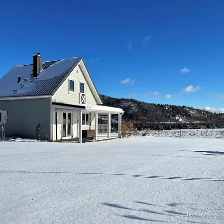 Prázdninový dům Osada Aurora Caloroczne Z Jacuzzi Z Widokiem Na Jezioro I Gory