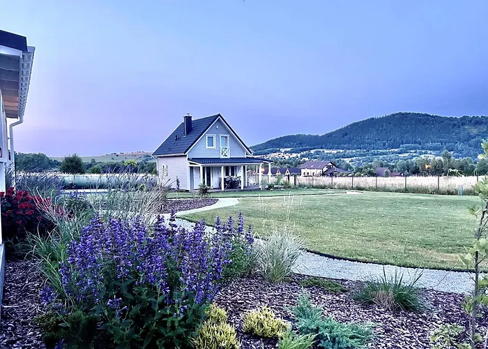 Ferienhaus Osada Aurora Caloroczne Z Jacuzzi Z Widokiem Na Jezioro I Gory