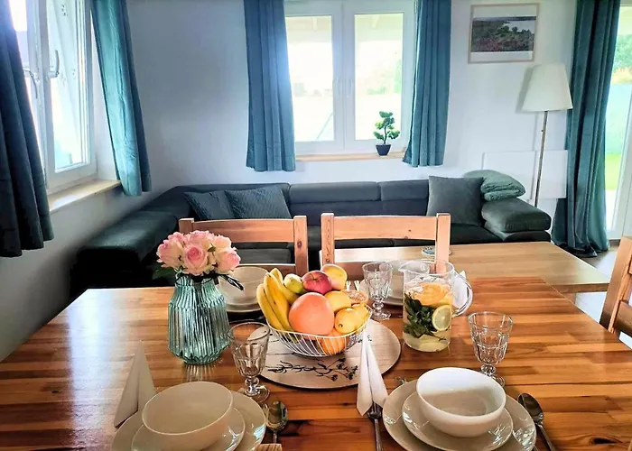 Ferienhaus Osada Aurora Caloroczne Z Jacuzzi Z Widokiem Na Jezioro I Gory