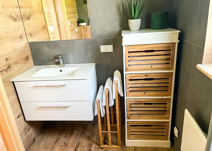 Osada Aurora Caloroczne Z Jacuzzi Z Widokiem Na Jezioro I Gory *