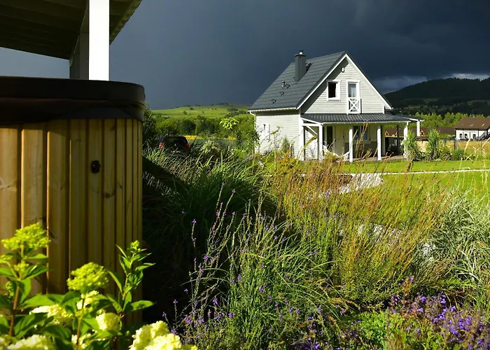 Osada Aurora Caloroczne Z Jacuzzi Z Widokiem Na Jezioro I Gory Miszkowice