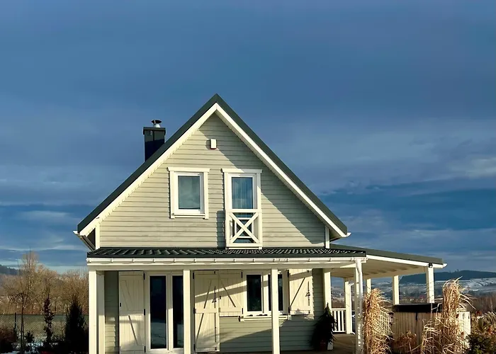 Ferienhaus Osada Aurora Caloroczne Z Jacuzzi Z Widokiem Na Jezioro I Gory