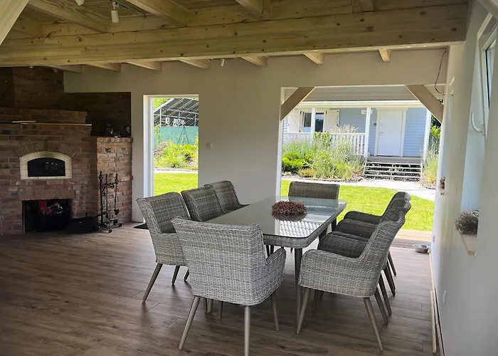 Osada Aurora Caloroczne Z Jacuzzi Z Widokiem Na Jezioro I Gory